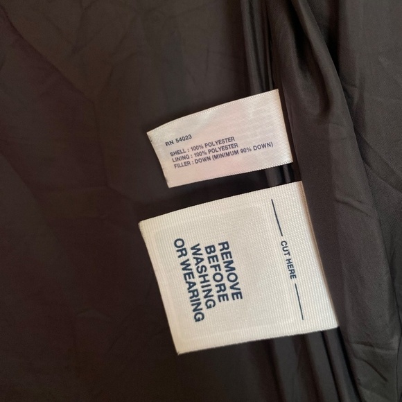 GAP Black Puffer Jacket - Picture 11 of 15